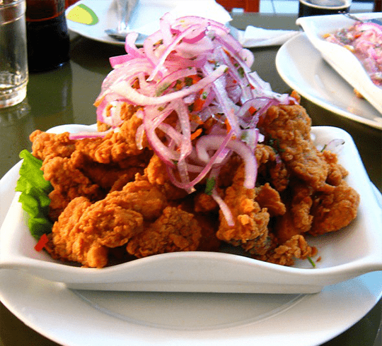 menu-el-pallar-Chicharrón-de-pescado-(con-salsa-criolla)-min